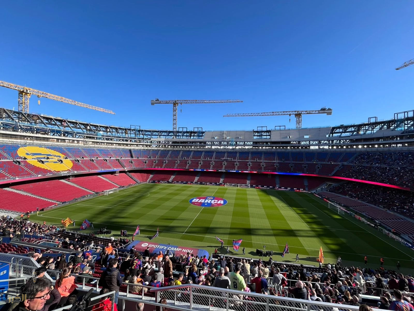 برشلونة يفتتح كامب نو الجديد 