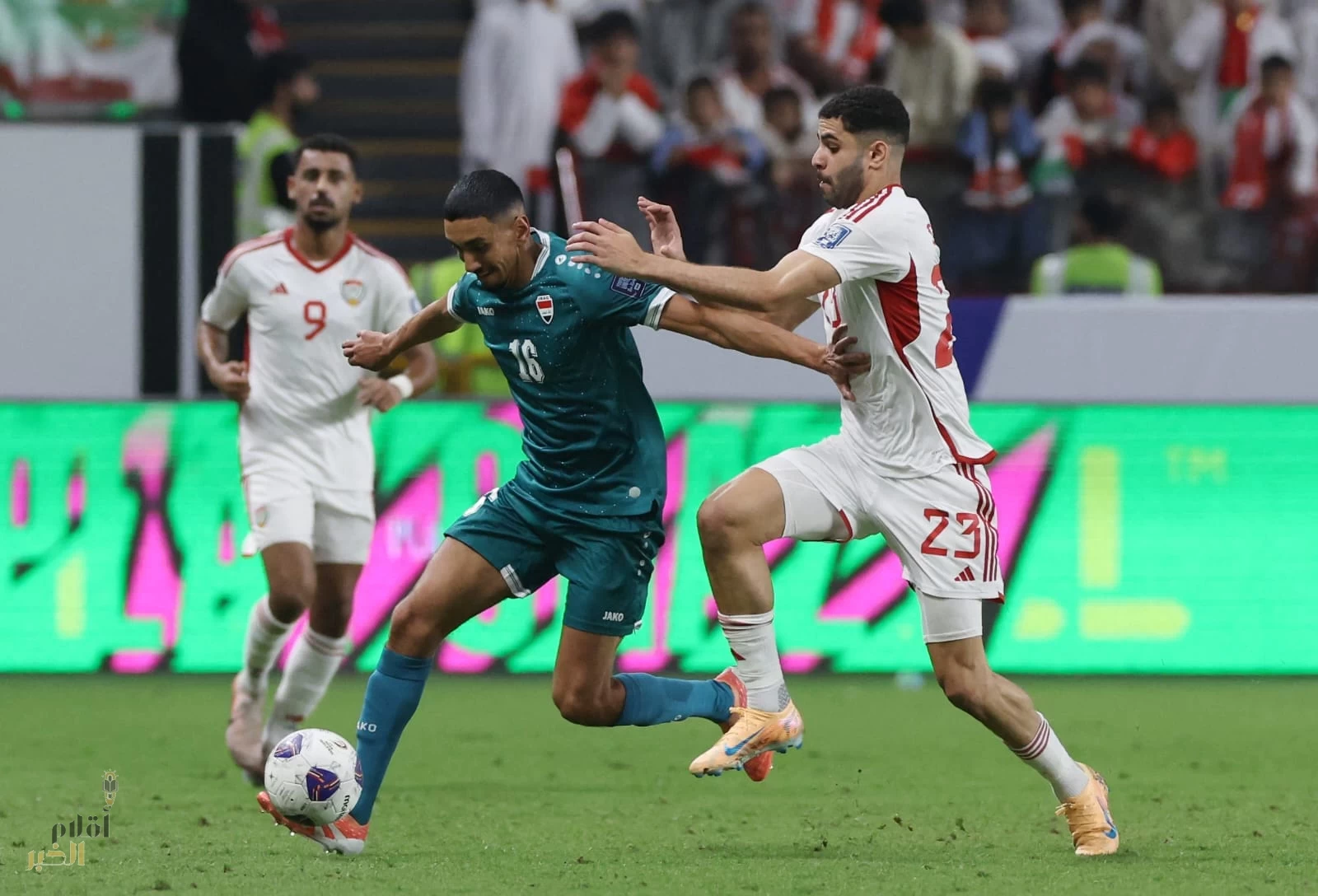 تعادل إيجابي بين الإمارات والعراق يؤجل الحسم إلى موقعة البصرة