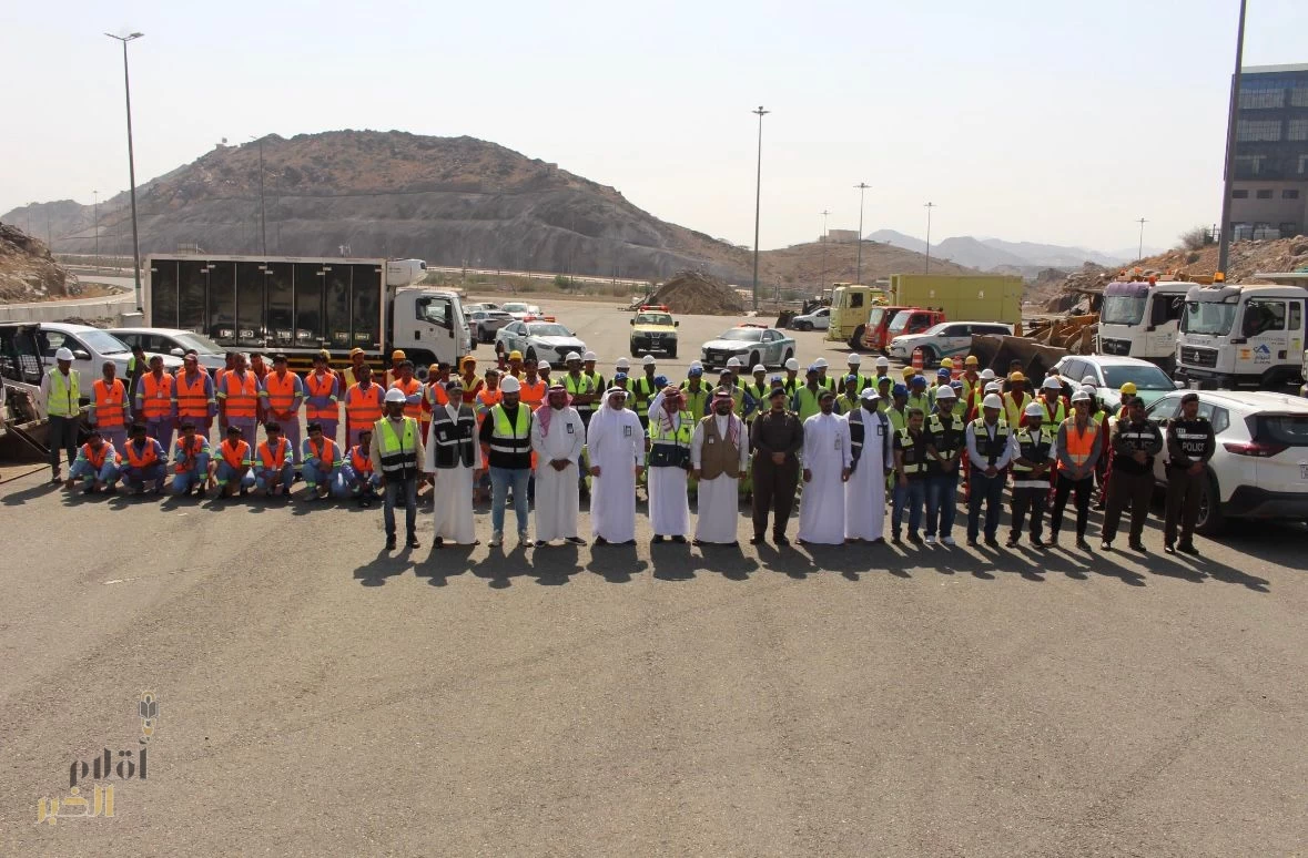 أمانة مكة تنفّذ فرضية لانهيار صخري بسبب الأمطار بالشراكة مع فرع وزارة النقل والجهات المعنية