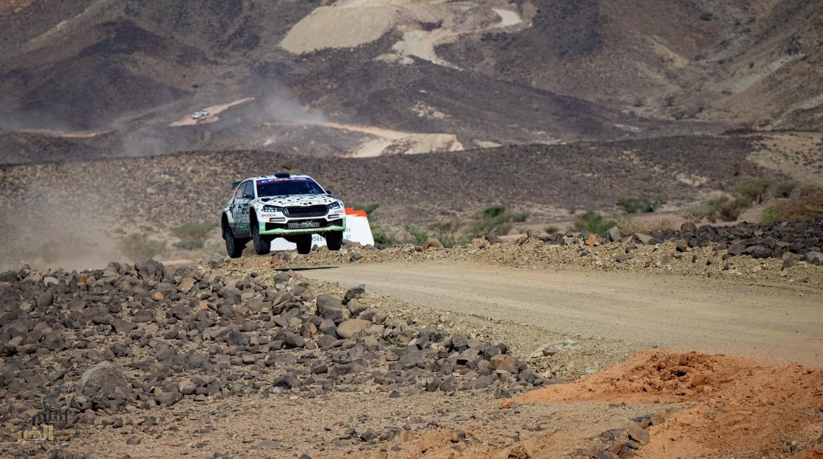 فورمو يتمسّك بالصدارة.. وإيفانز يتعثر بثقب ينذر بقلب موازين لقب العالم