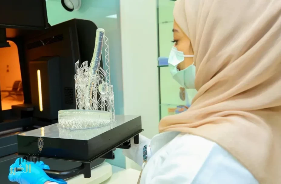 "التخصصي" ينجح في إنقاذ طرف مريض بجراحة دقيقة اعتمدت على تقنية الطباعة ثلاثية الأبعاد