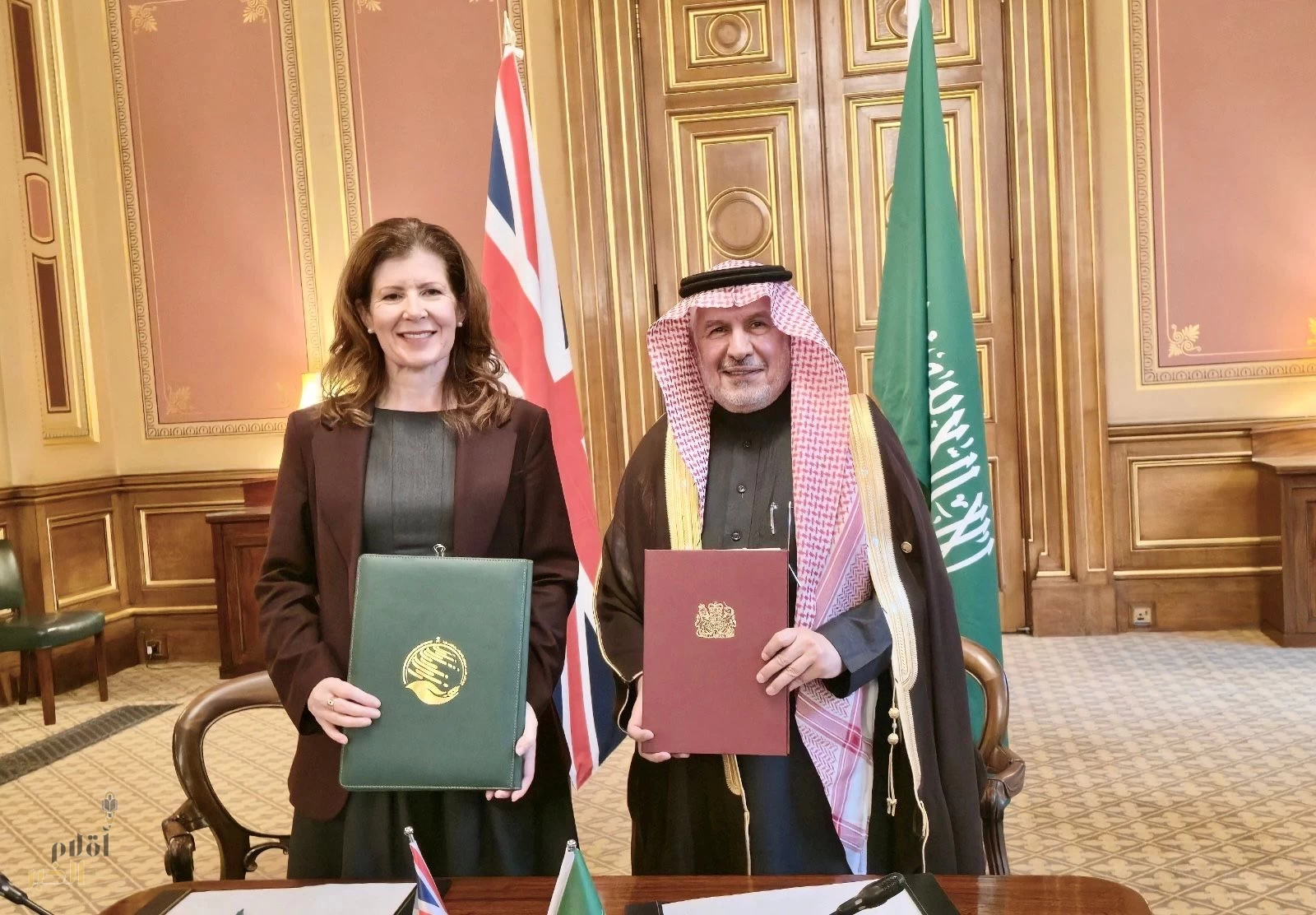 مركز الملك سلمان للإغاثة ووزارة الخارجية البريطانية يوقعان بيانًا مشتركًا لتقديم مساعدات إنسانية في اليمن وبنغلاديش