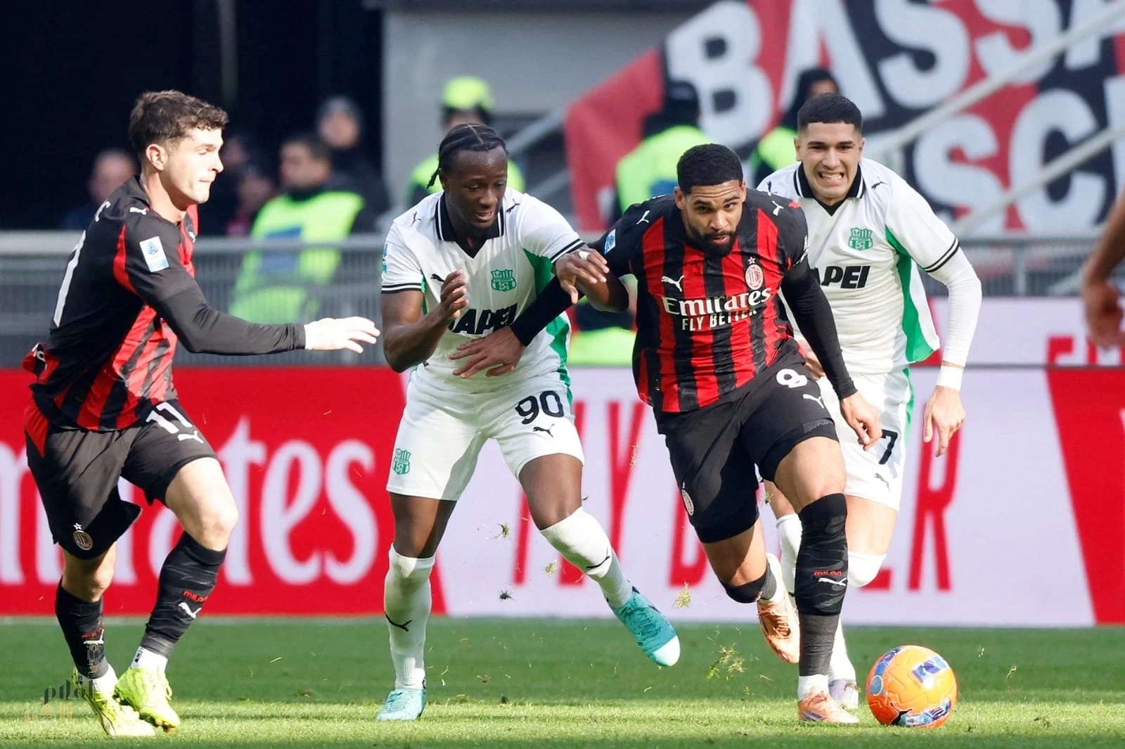 ساسولو يفرض التعادل على ميلان ويشعل صراع الصدارة
