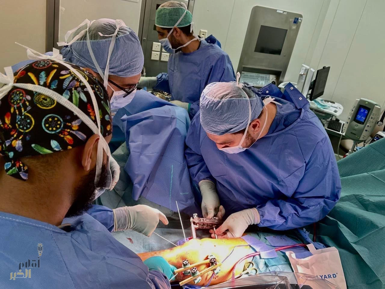 جراحة متقدمة تنهي معاناة مريضة عشرينيّة من تشوه عظم الفخذ بـ"مدينة الملك عبدالله الطبية بمكة"