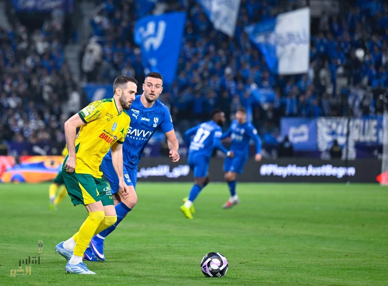 الهلال يعبر أمواج الخليج ويواصل مطاردة الصدارة 