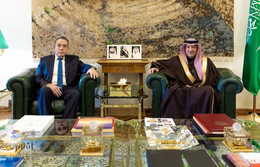 خادم الحرمين الشريفين يتلقى رسالة خطية من رئيس روسيا الاتحادية