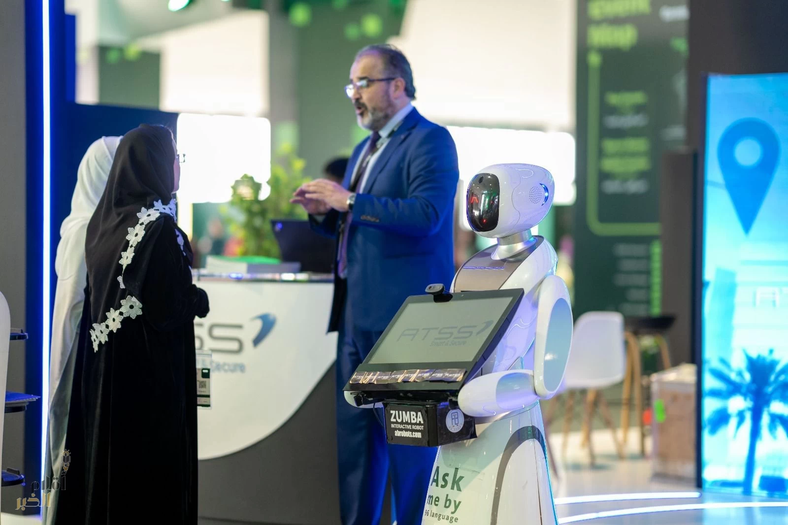 هل نشاهد مذيع سعودي روبوت في المنتدى السعودي للإعلام 2026؟