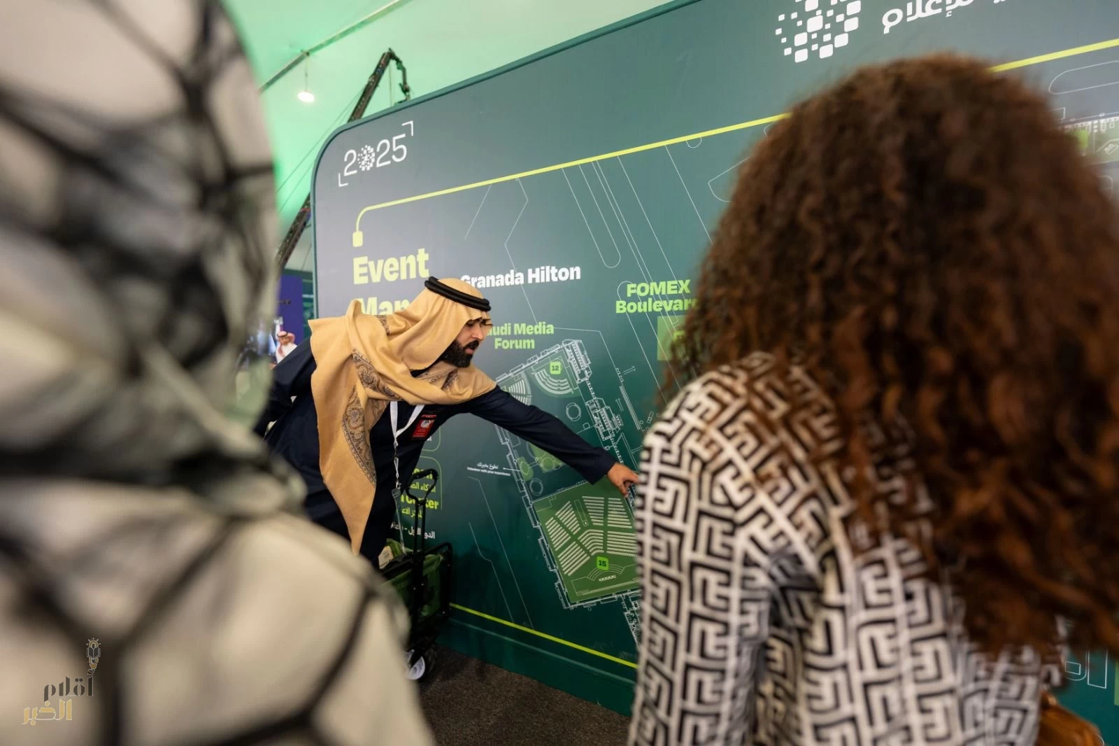 تقنيات فومكس بالمنتدى السعودي للإعلام…تلي جيب و ويدا تقدمان حلولاً ذكية تُهندِس المشهد البصري والاتصال