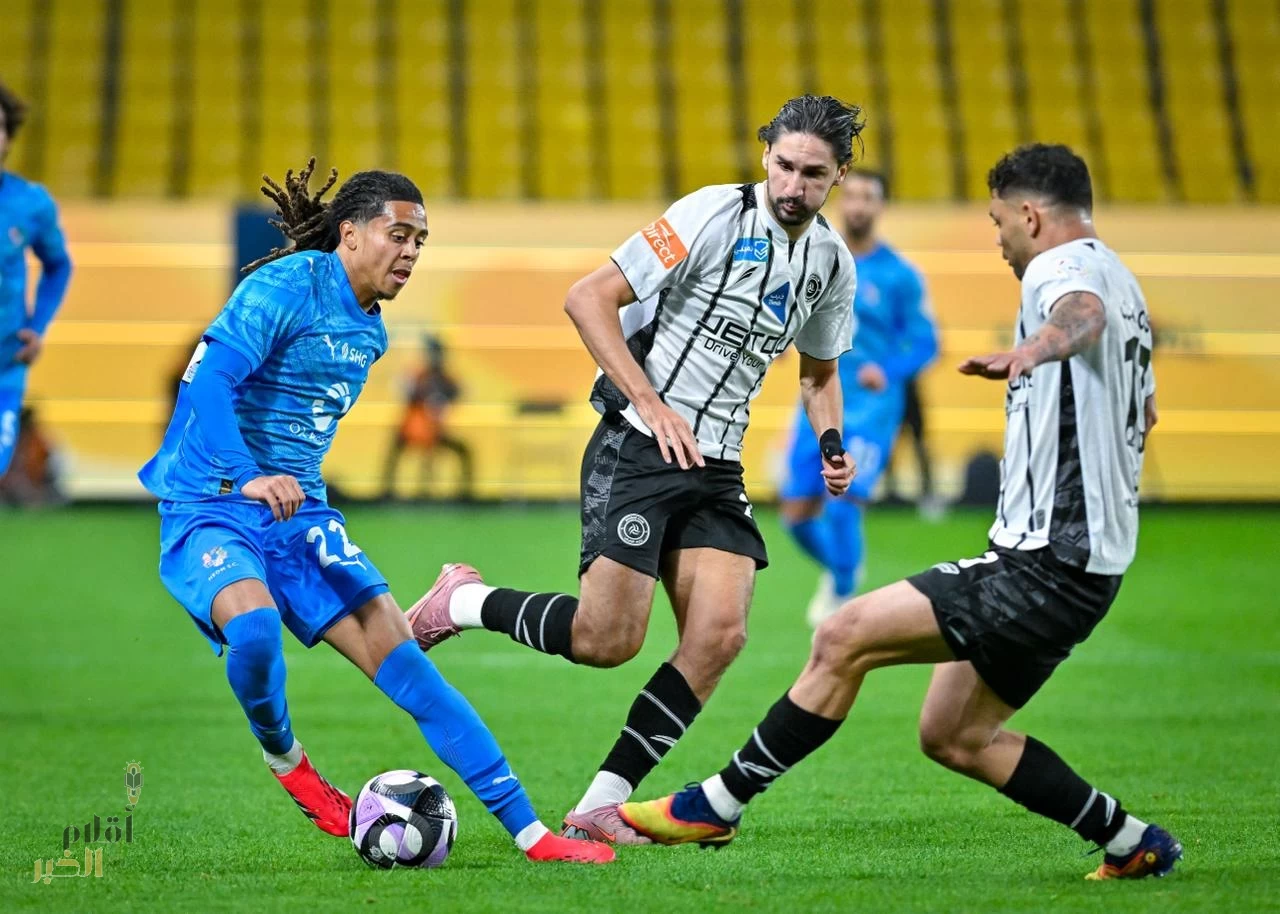 الشباب يعود للانتصارات بفوز ثمين على نيوم