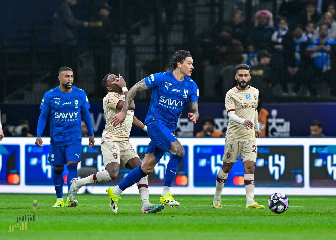 الهلال يتوَّج بطلًا للشتاء ويؤكد سطوته برباعية في شباك الفيحاء