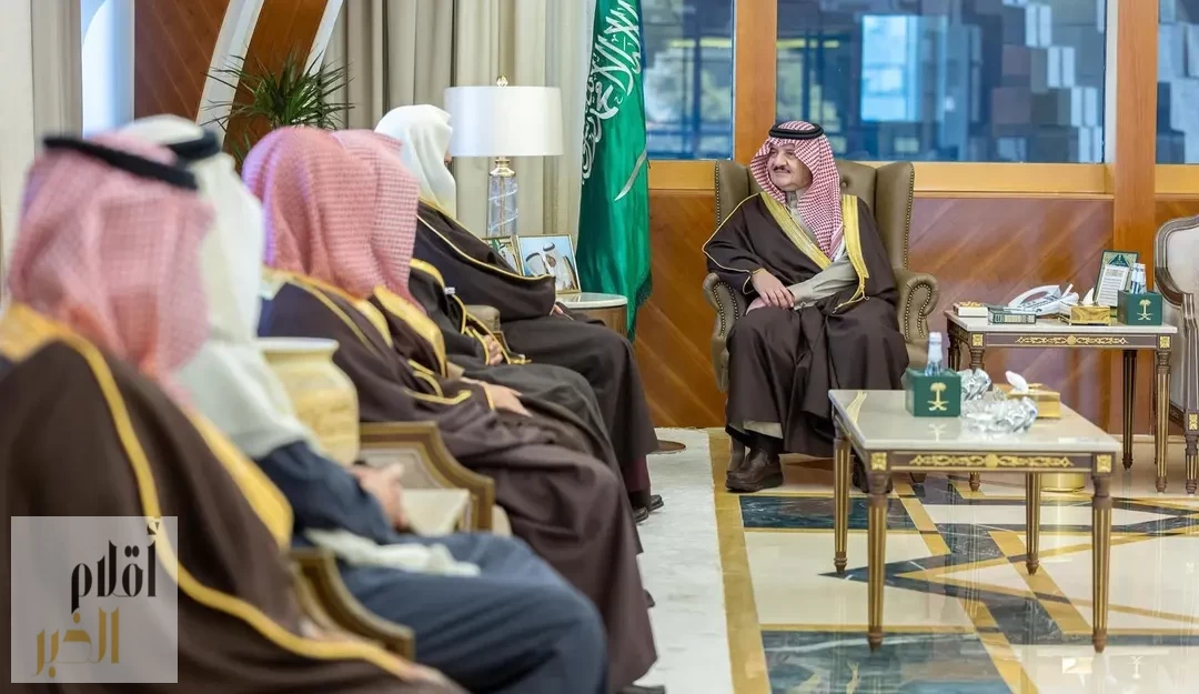 أمير المنطقة الشرقية يستقبل الرئيس العام لهيئة الأمر بالمعروف والنهي عن المنكر