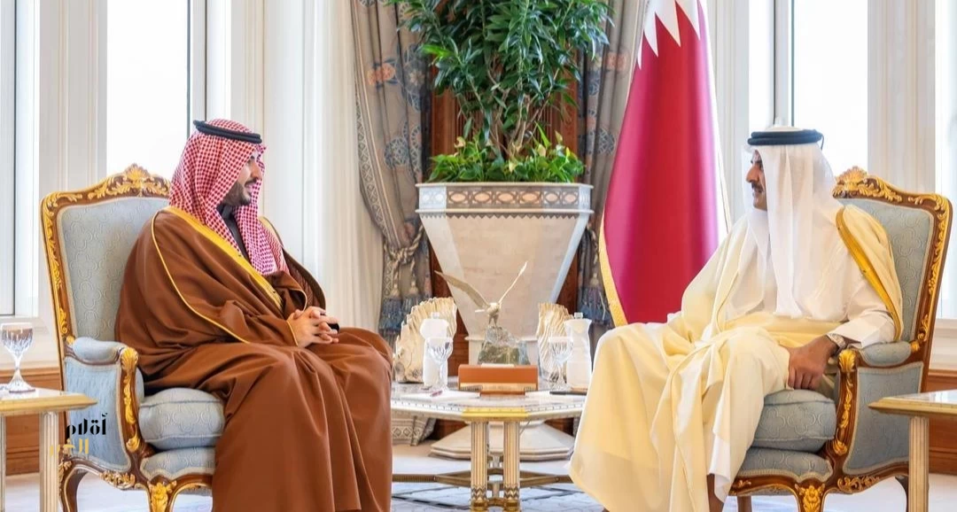 بتوجيه من القيادة.. سمو وزير الدفاع يلتقي سمو أمير دولة قطر