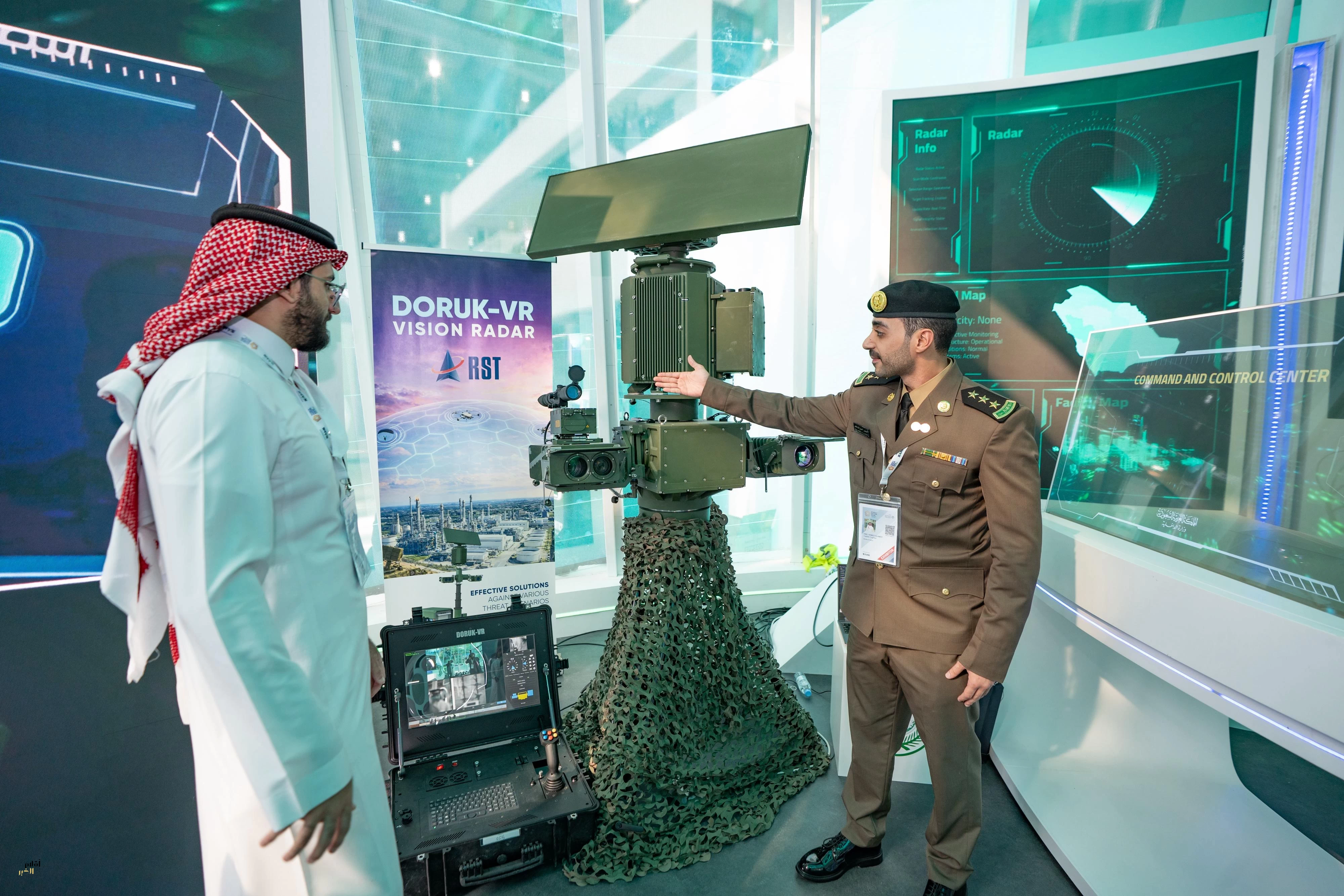 حرس الحدود يستعرض لزوار جناح وزارة الداخلية منظومة أمنية متكاملة لتعزيز أمن الحدود