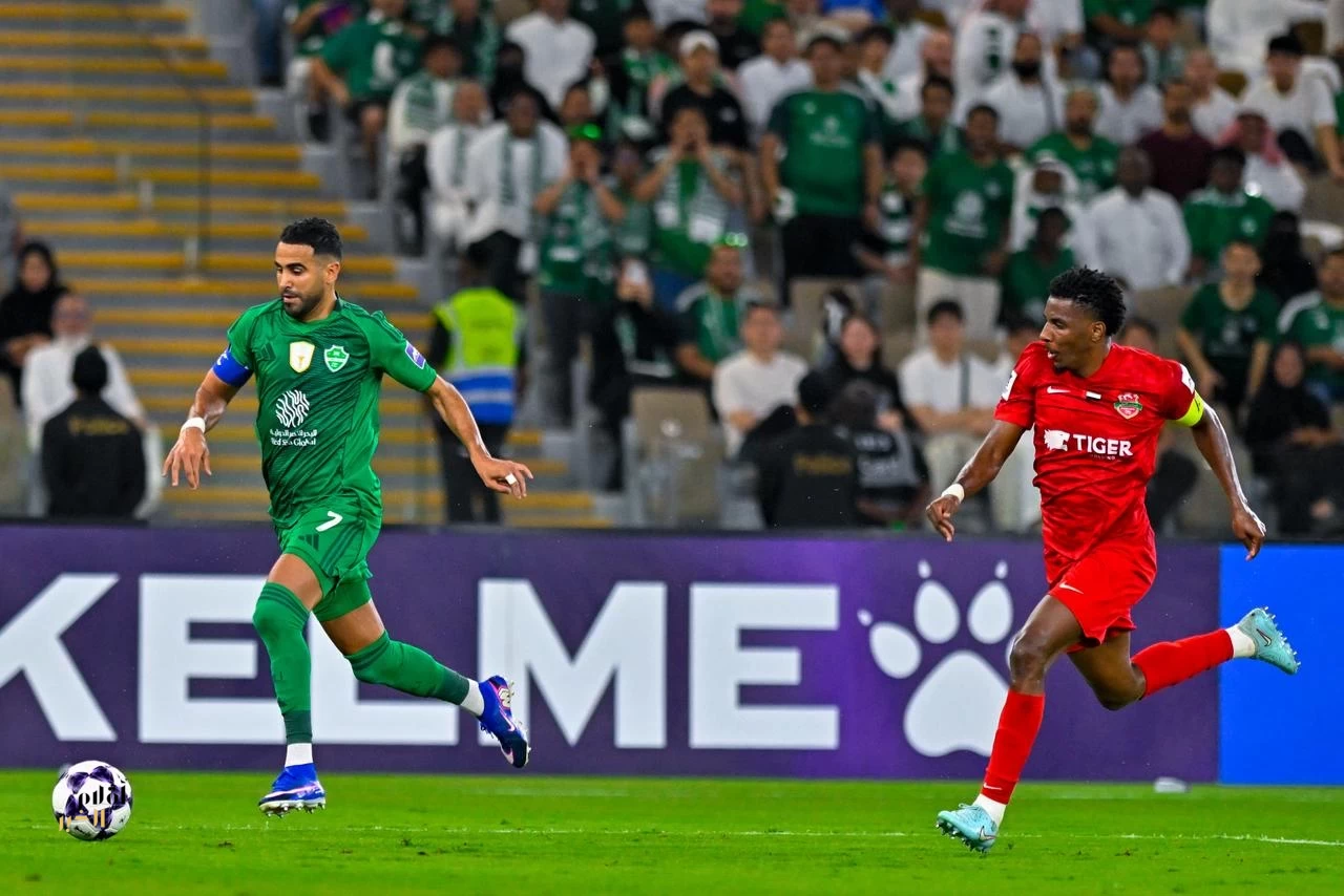 الأهلي ينهي دور المجموعات برباعية في مرمى شباب الأهلي