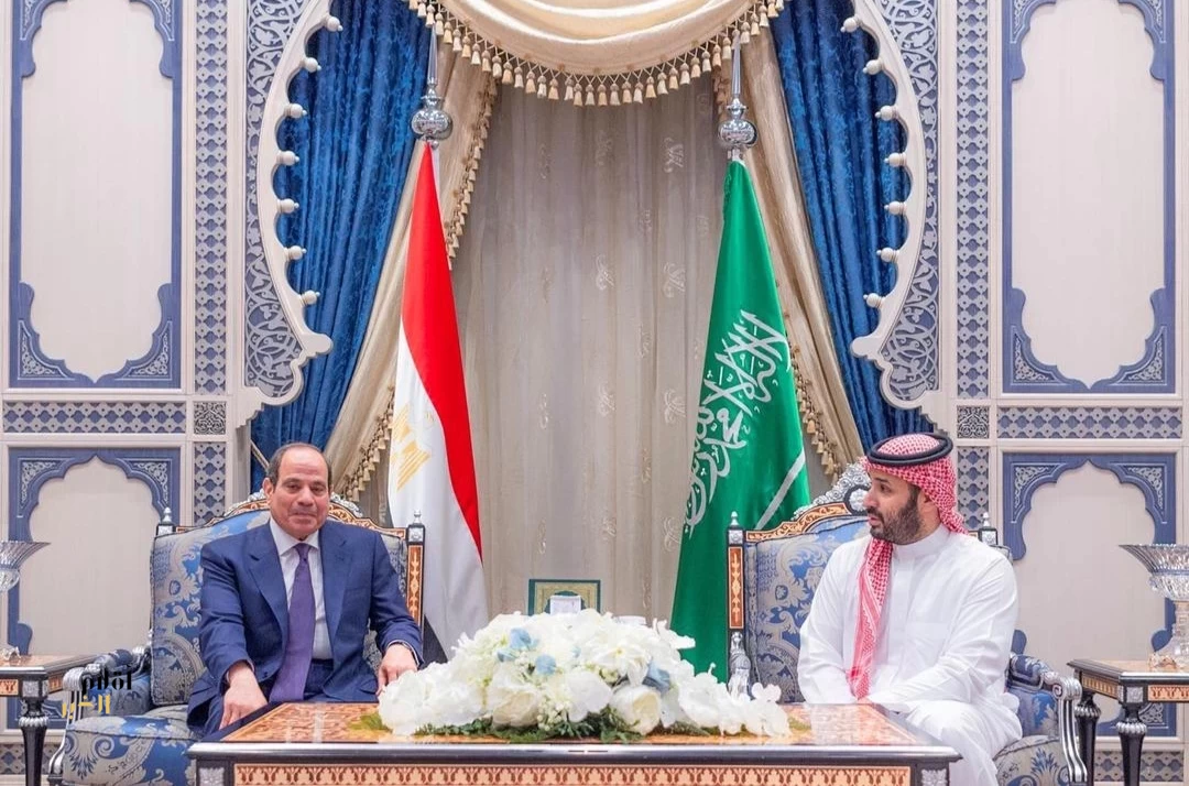 سمو ولي العهد والرئيس المصري يبحثان تطورات الأوضاع الإقليمية