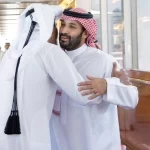 سمو أمير دولة قطر يغادر جدة وسمو ولي العهد في مقدمة مودعيه