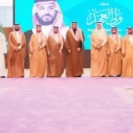أمير منطقة الباحة يسلم وثائق تملك الوحدات السكنية للمستفيدين من تبرع سمو ولي العهد