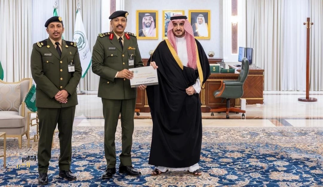 أمير منطقة الجوف يستقبل مدير سجون المنطقة ويطّلع على التقرير السنوي لعام 2025م