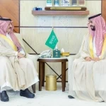 أمير المنطقة الشرقية يستقبل مدير فرع هيئة الزكاة والضريبة والجمارك بالدمام