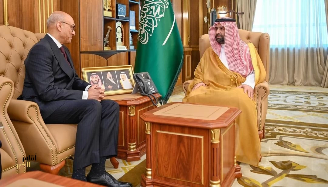 أمير منطقة جازان يستقبل سفير جمهورية باكستان لدى المملكة