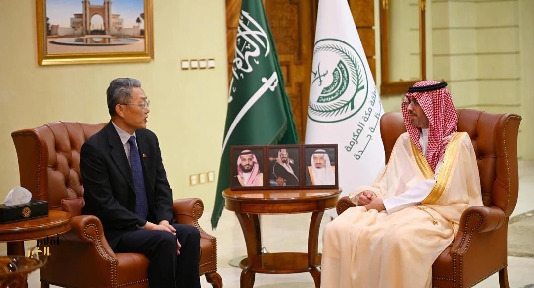 الأمير سعود بن جلوي يستقبل القنصل العام لجمهورية الصين الشعبية