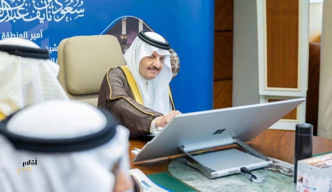 أمير المنطقة الشرقية يدشّن النسخة الثانية من مبادرة "خدمتكم فخر واعتزاز" لخدمة ضيوف الرحمن