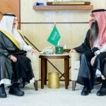 أمير الشرقية يستقبل مدير البريد السعودي بالمنطقة