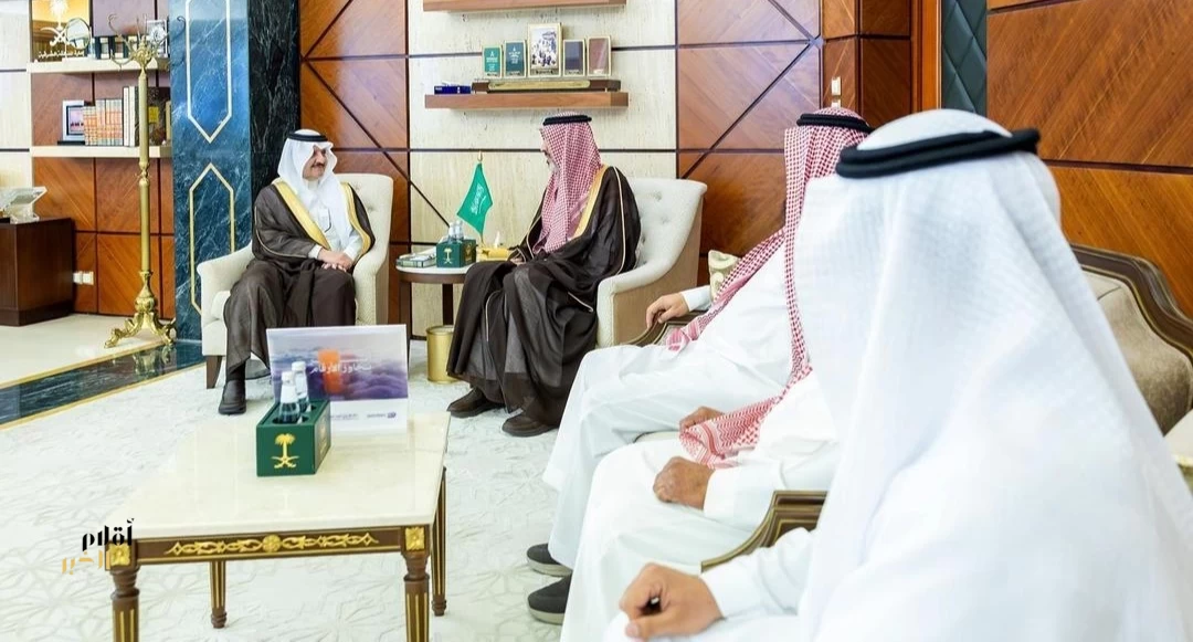 أمير المنطقة الشرقية يستقبل رئيس مجلس إدارة جمعية البر الخيرية بمحافظة حفر الباطن