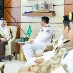 أمير الشرقية يستقبل قائد حرس الحدود بالمنطقة