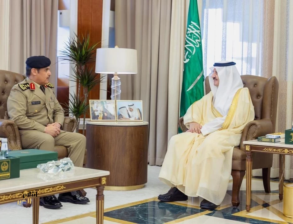 أمير الشرقية يستقبل قائد قوة أمن المنشآت بالمنطقة