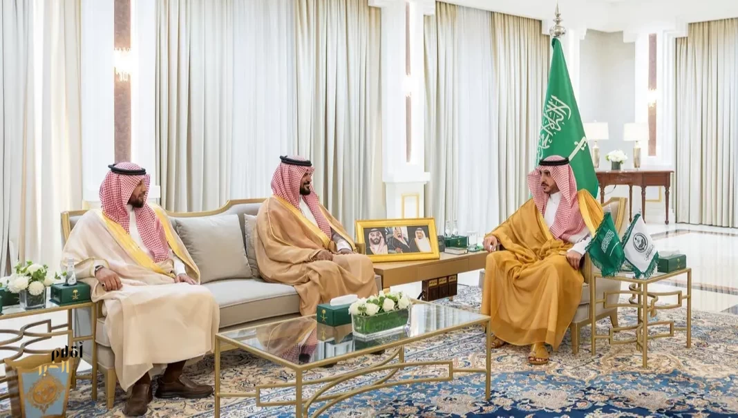 أمير الجوف يستقبل رئيس مجلس إدارة جمعية الغد لرعاية الأيتام ويدشّن مبادرة "قيم"