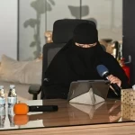 بحضور 15 متدرب .. "زينب الخليف" تقدم ورشة التصوير والمونتاج بالجوال في مساحة الشايب بالأحساء 