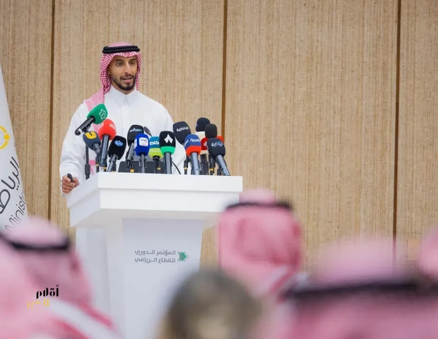 وزارة الرياضة والمركز الوطني للتخصيص يعلنان طرح خمسة أندية للاستثمار