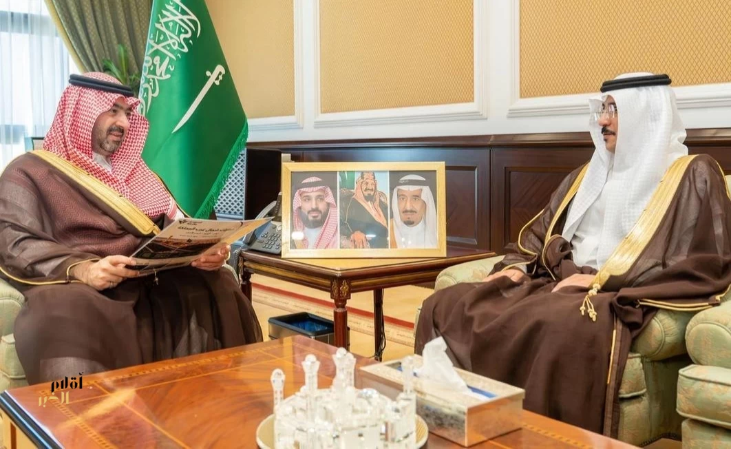 نائب أمير تبوك يستقبل مدير عمليات الخطوط السعودية لمحطة تبوك ونيوم والوجه والبحر الأحمر
