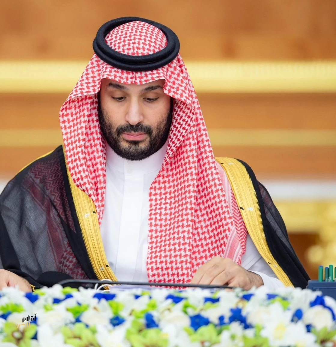 سمو ولي العهد يرأس جلسة مجلس الوزراء في جدة