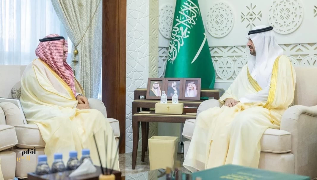 نائب أمير المنطقة الشرقية يستقبل أمين الأحساء