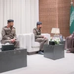 أمير الباحة يلتقي قائد القوة الخاصة لأمن الطرق بالمنطقة
