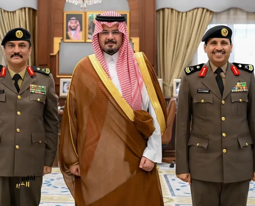 أمير المدينة المنورة يقلّد نائب مدير شرطة المنطقة رتبته الجديدة