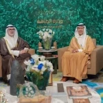سمو وزير الطاقة وزير الصناعة والثروة المعدنية يلتقي وزير الخارجية الكويتي