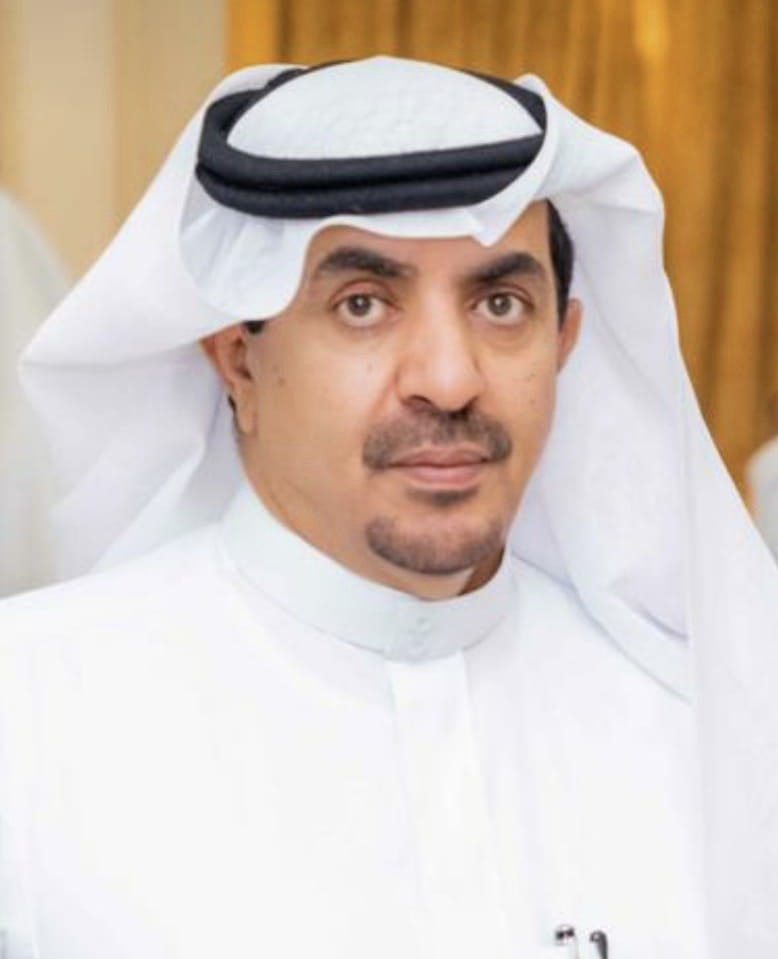 علي الفايز يهنئ القيادة الرشيدة وأمير منطقة حائل بحلول عيد الفطر المبارك