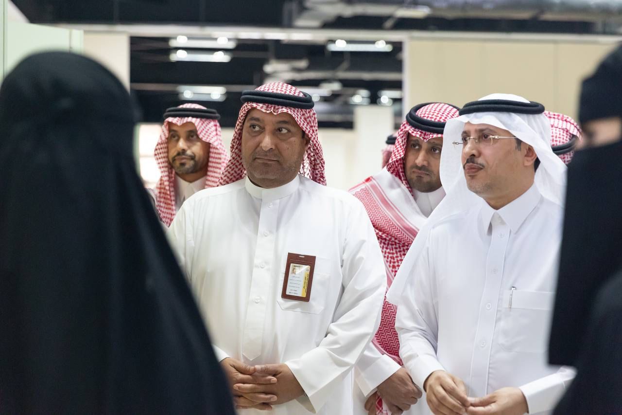 بمناسبة اليوم الوطني الـ(92) افتتاح معرض "عمار يا دار" بمشاركة (130) فناناً تشكيلياً وموهبة فنية بالجبيل