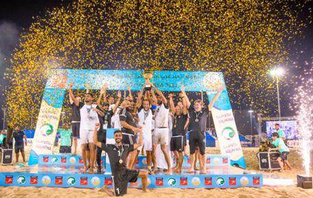 منتخب الامارات يتوج ببطولة غرب آسيا لكرة القدم الشاطئية في جازان