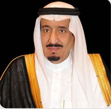 خادم الحرمين الشريفين يتلقى اتصالاً هاتفياً من سمو ولي عهد أبو ظبي هنأه فيه بعيد الفطر المبارك