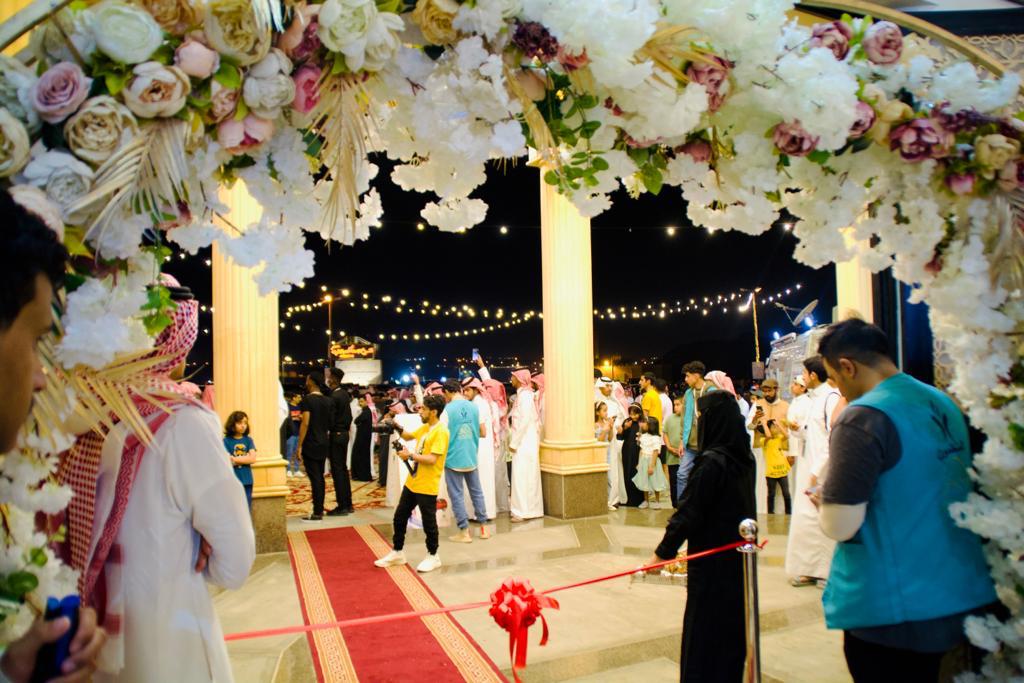 إفتتاح معرض العود الأزرق والعطور الدولي في عسير