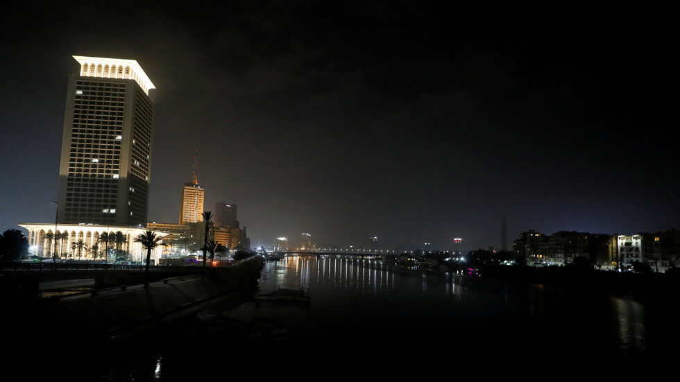 مصر والسعودية تؤكدان على ضرورة التصدي لنقل المسلحين الأجانب إلى ليبيا