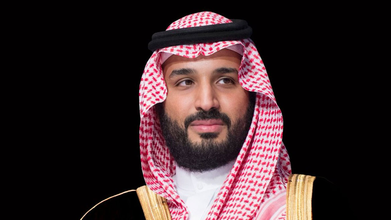ولي العهد يهنئ أمير الكويت الجديد بتولي مقاليد الحكم