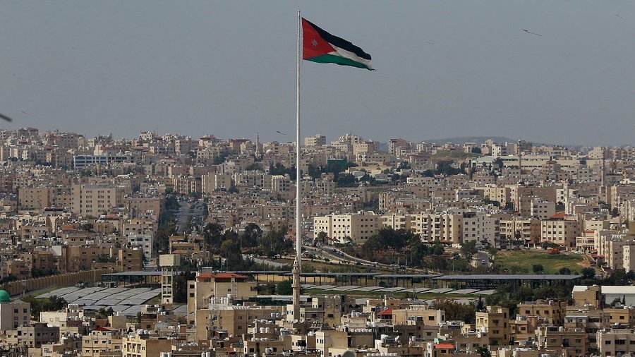 الأردن يعلن حظرا شاملا في عمان والزرقاء