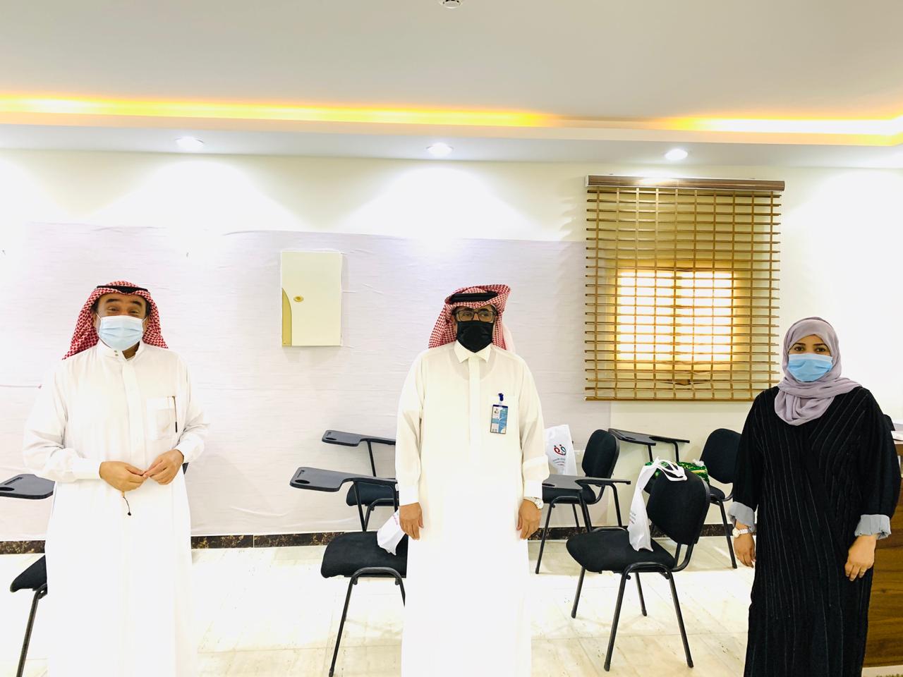 د.راشد الشمراني مستشارا بمركز "تعارفوا"