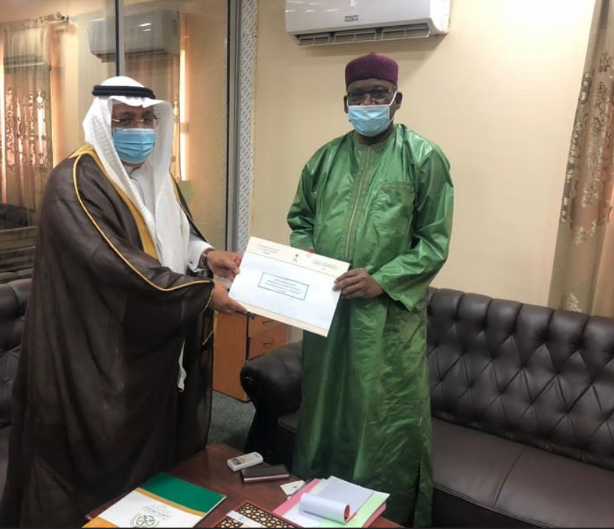 سفير المملكة لدى النيجر يلتقي وزير الداخلية النيجري