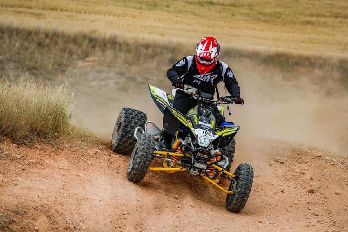 التويجري والسويح يتصدران بطولة العالم للراليات الصحراوية لفئة الكواد بعد نهاية الجولة السادسة